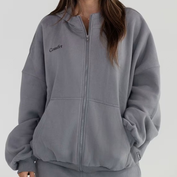 Comfrt Sweaters - Comfrt Cloud Zip Hoodie